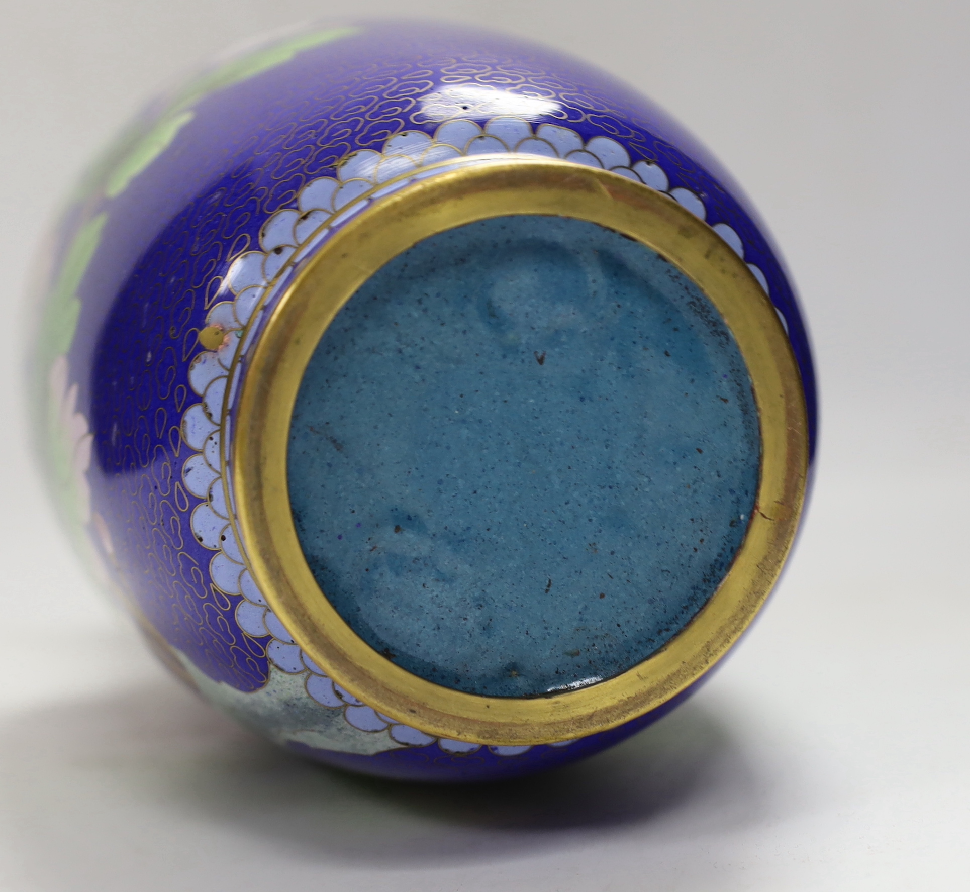 A Chinese cloisonné enamel vase, 31cm